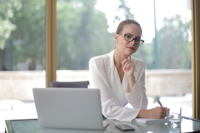 mama w urzędzie pracy