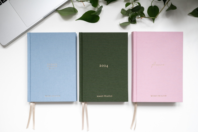 Momonde kalendarz 2024