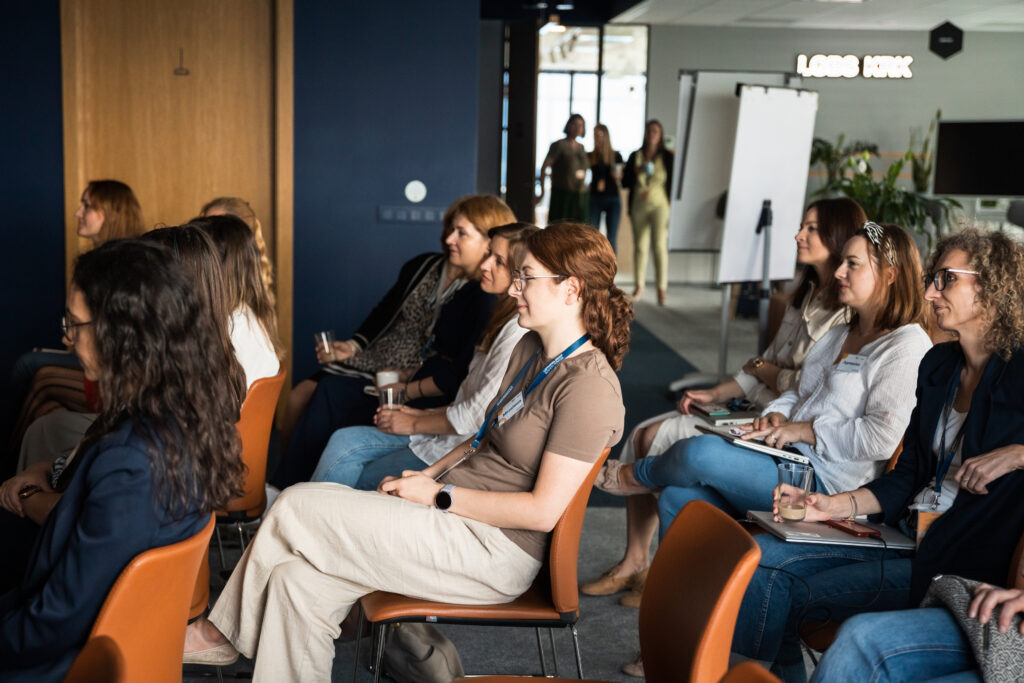 Uczestniczki programu SkyHigh Academy